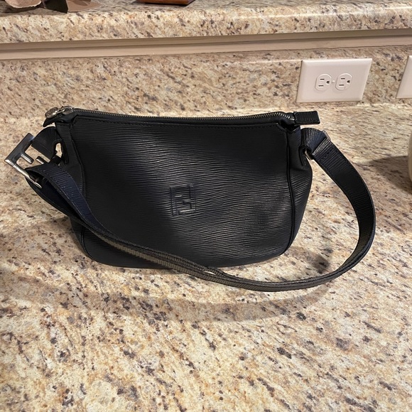Fendi FF Vintage Crossbody / Shoulder Bag - Picture 7 of 16